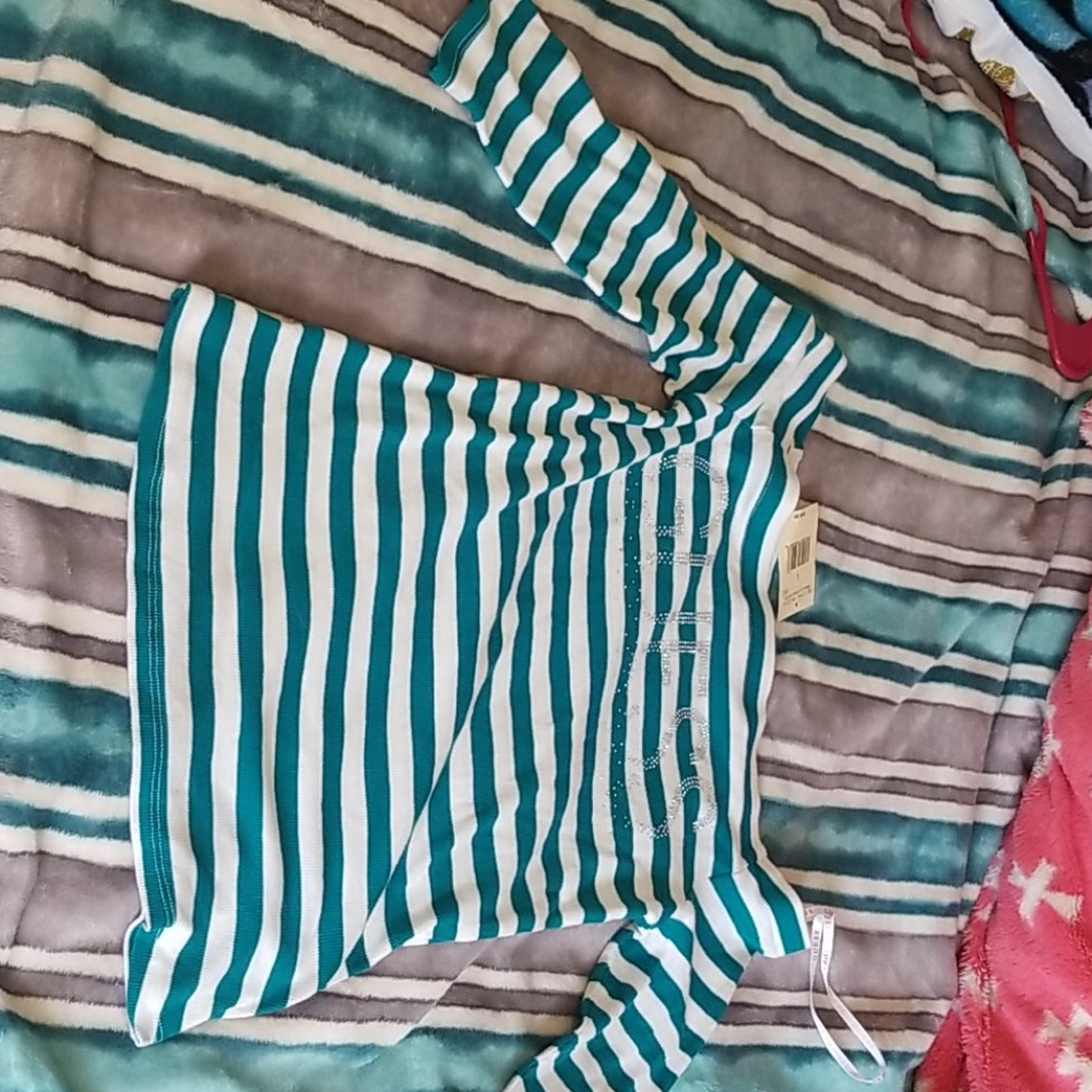 Guess 3/4 top